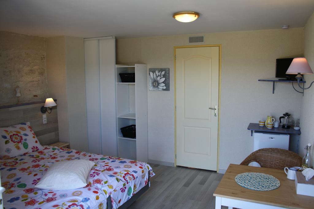 La Perle Du Lot Bed & Breakfast Castelnau-Montratier Cameră foto