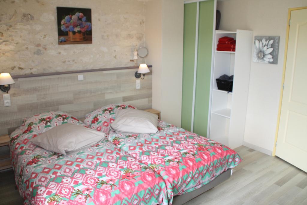La Perle Du Lot Bed & Breakfast Castelnau-Montratier Exterior foto