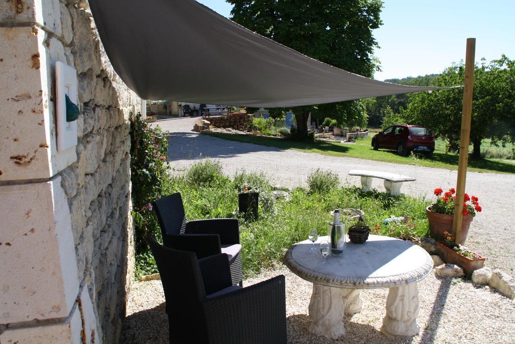 La Perle Du Lot Bed & Breakfast Castelnau-Montratier Exterior foto